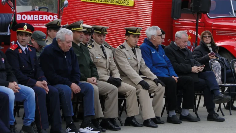 AUTORIDADES BOMBEROS ACTO 2-6